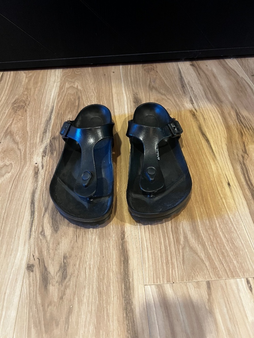 Birkenstock-Gizeh Essentials EVA-Black-Size 39-Like New